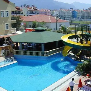 Maxwell Club Apart Otel