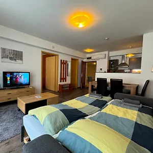 downtown-family-apartments.inbudapesthotels.com/