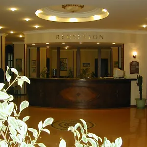 Hotel Candan